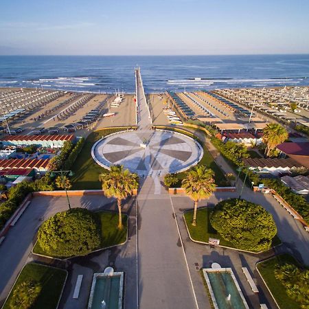 Casa Maddalena Al Mare 600M From Sea - Happy Rentals 마리아나디피에트라산타 외부 사진