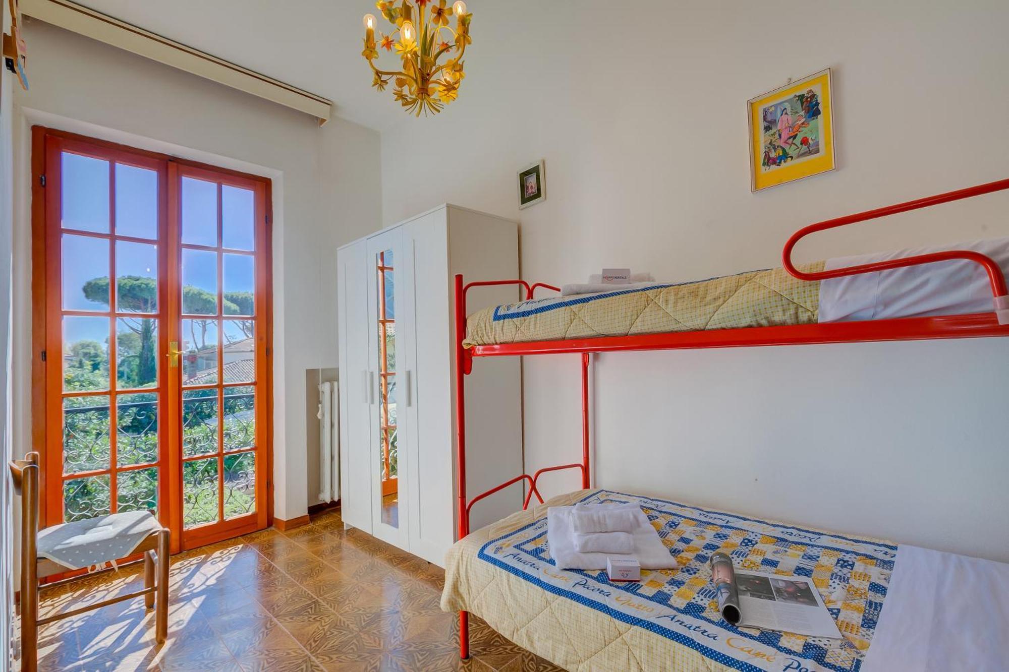 Casa Maddalena Al Mare 600M From Sea - Happy Rentals 마리아나디피에트라산타 외부 사진